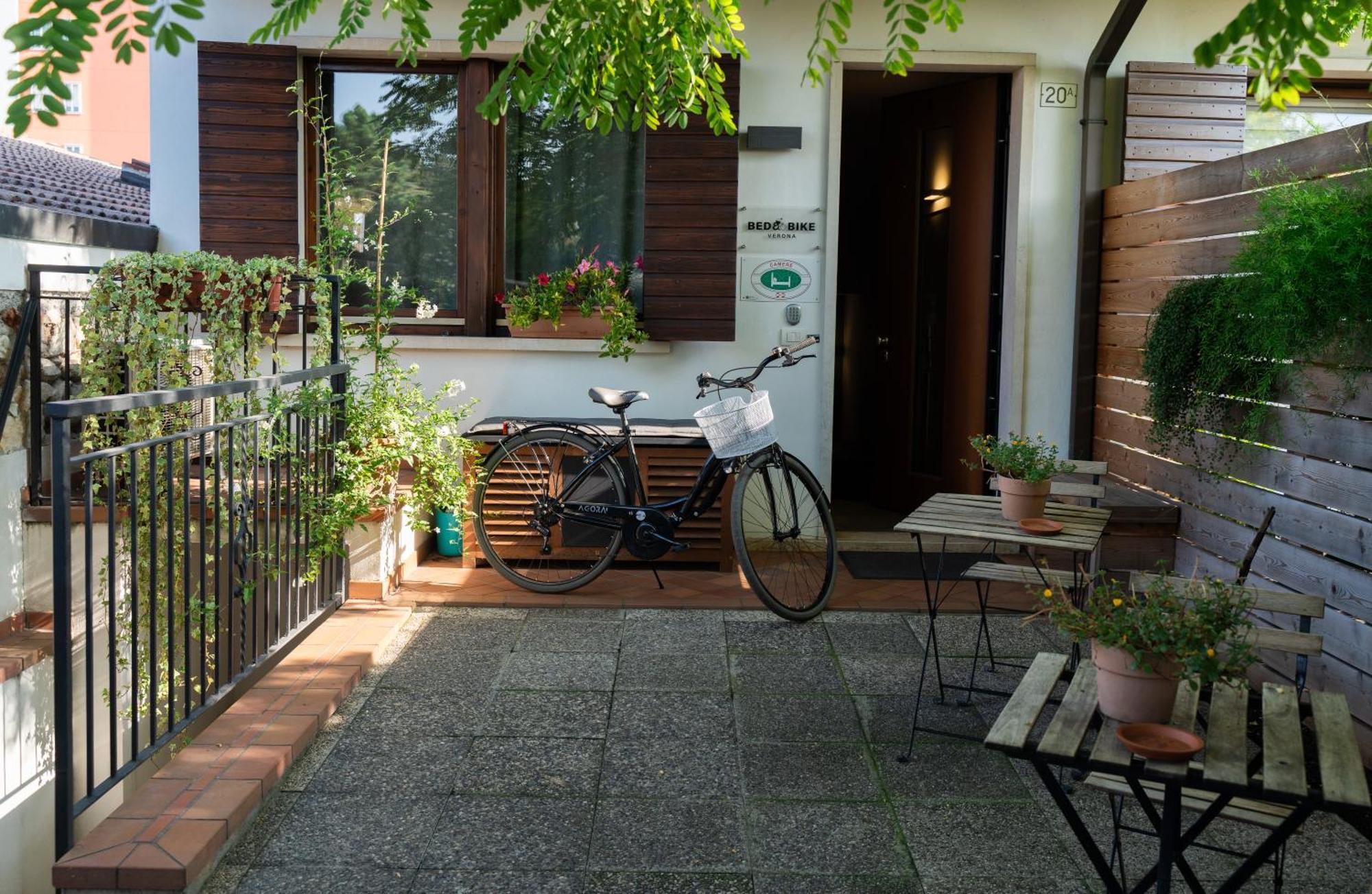 Guest house Bed And Bike 2*